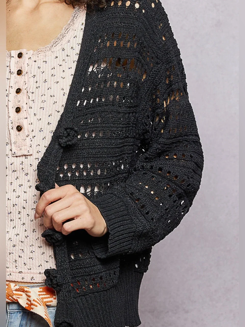 💗Hello Gorgeous! POL Open-Knit Floral Button Cardigan-Black